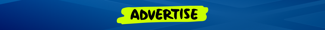 Желтый баннер с надписью реклама на синем фоне